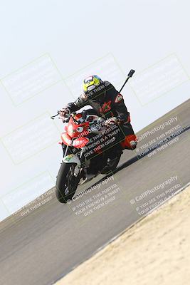 media/Sep-20-2025-TrackDaz (Sat) [[27f0cde673]]/C Group/1140am (Turn 2)/